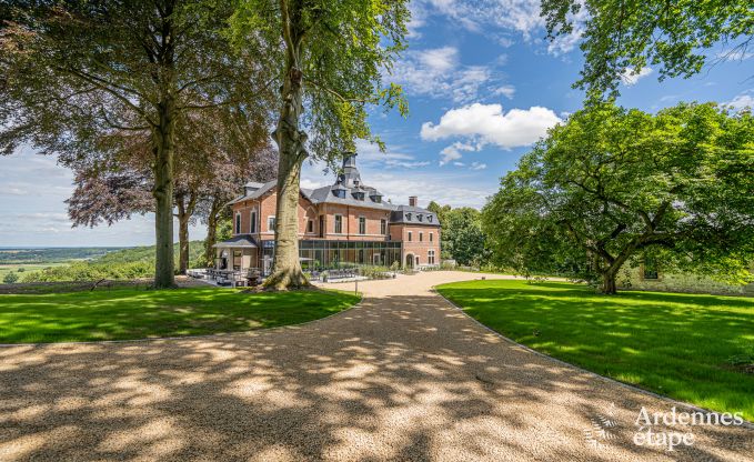 Luxurises Schloss mit Pool und Wellness in Aubel, Ardennen