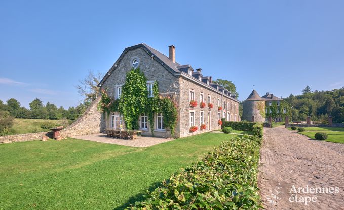 Schloss Bastogne 30 Pers. Ardennen