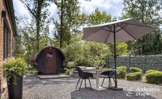 Romantisches Ferienhaus mit Wellness in Beauraing, Ardennen