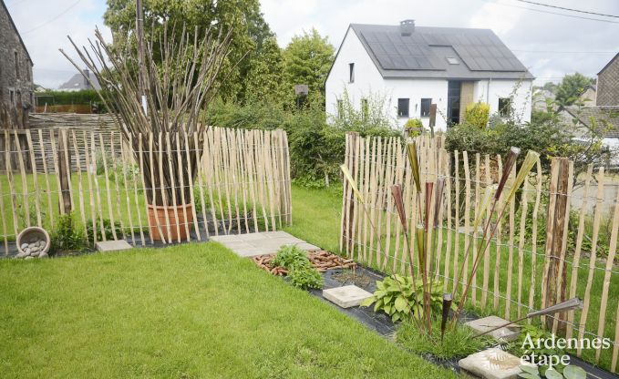 Ferienhaus in Bertrix: 10 Personen, 5 Schlafzimmer, privater Garten, in der Nhe des Nationalparks Semois-Tal in den Ardennen