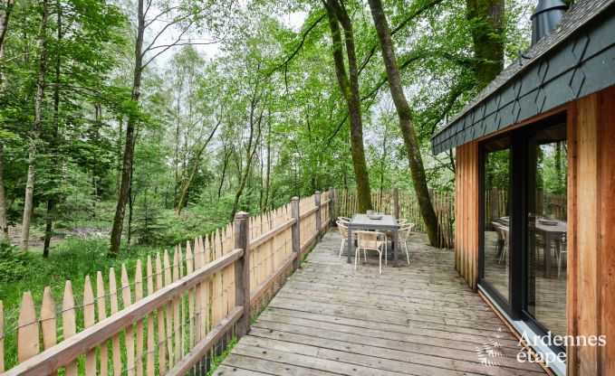 Baumhaus in Bertrix, Ardennen