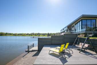 Ferienwohnung fr gehobene Ansprche am See von Btgenbach