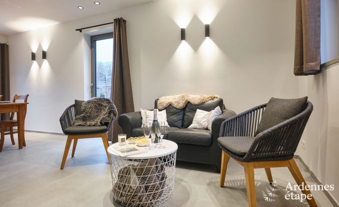 Moderne Ferienwohnung im Zentrum von Coo fr 4 Personen mit privatem Garten und Terrasse