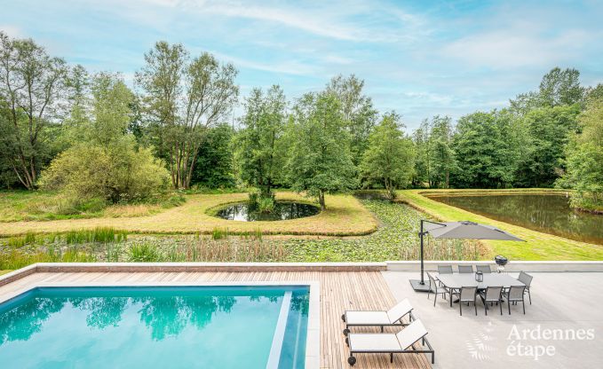 Ferienhaus mit Pool und Angelteich in Couvin, Ardennen