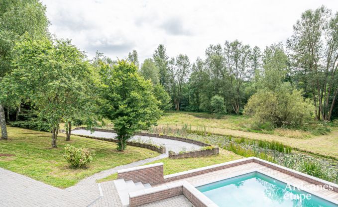 Ferienhaus mit Pool und Angelteich in Couvin, Ardennen