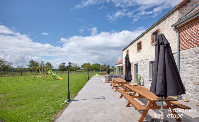 Ferienhaus mit Innenpool in Froidchapelle, Ardennen