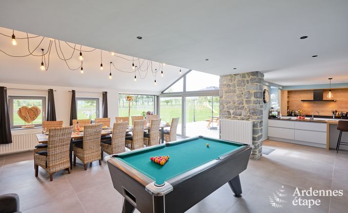 Ferienhaus mit Innenpool in Froidchapelle, Ardennen