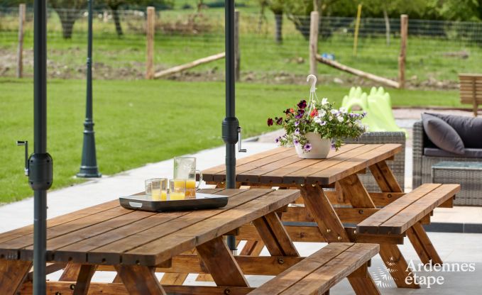 Ferienhaus mit Innenpool in Froidchapelle, Ardennen