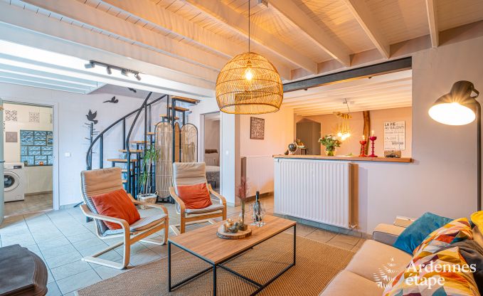 Charmantes Ferienhaus in Houffalize fr 6 Personen, renoviert in 2021, mit privatem Garten und modernen Annehmlichkeiten