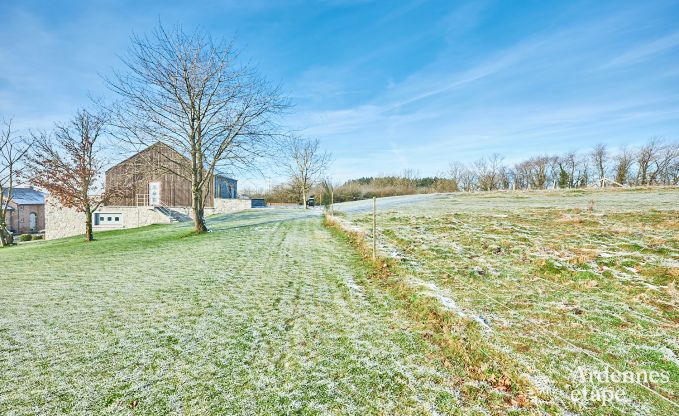 Gemtliches Ferienhaus in Houyet: absolute Ruhe fr 4 Personen mit Blick auf die Ardennen