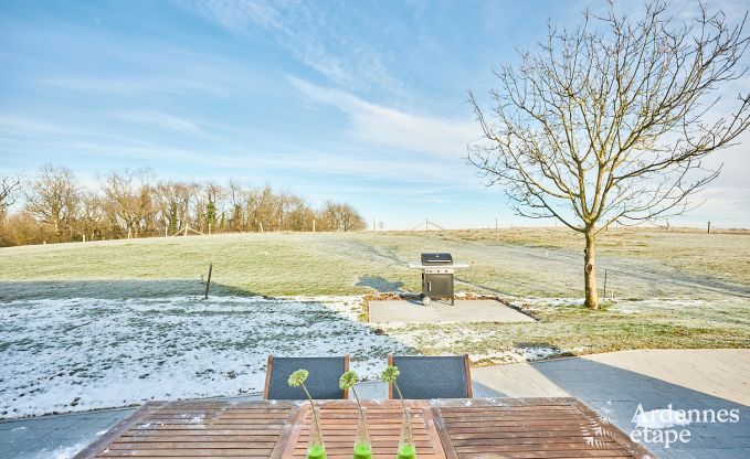 Gemtliches Ferienhaus in Houyet: absolute Ruhe fr 4 Personen mit Blick auf die Ardennen