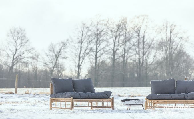 Chalet in Libramont: gerumiges Ferienhaus fr 20 Personen mit Spielzimmer, Garten und Grill in den Ardennen