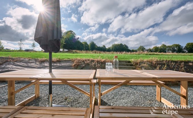 Chalet in Libramont: gerumiges Ferienhaus fr 20 Personen mit Spielzimmer, Garten und Grill in den Ardennen