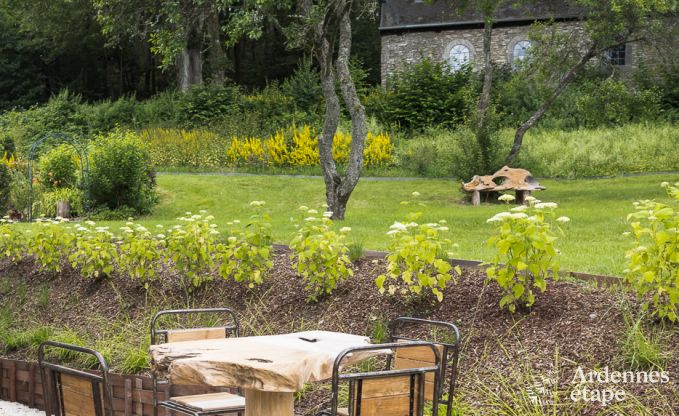 Ferienhaus mit Garten, Grill und Kamin in Redu, Ardennen