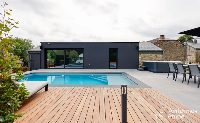 Ferienhaus mit Pool in Rendeux, Ardennen