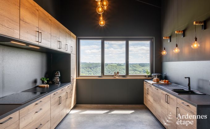 Moderne Ferienwohnung mit 5 Schlafzimmern in Rochehaut, Ardennen