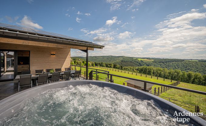 Moderne Ferienwohnung mit 5 Schlafzimmern in Rochehaut, Ardennen