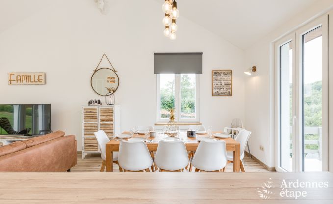 Moderne Ferienwohnung in Rochehaut in den Ardennen