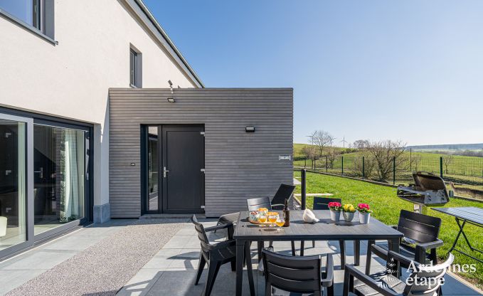 Luxurise und hundefreundliche Ferienwohnung mit Pool in Sainte-Ode, Ardennen