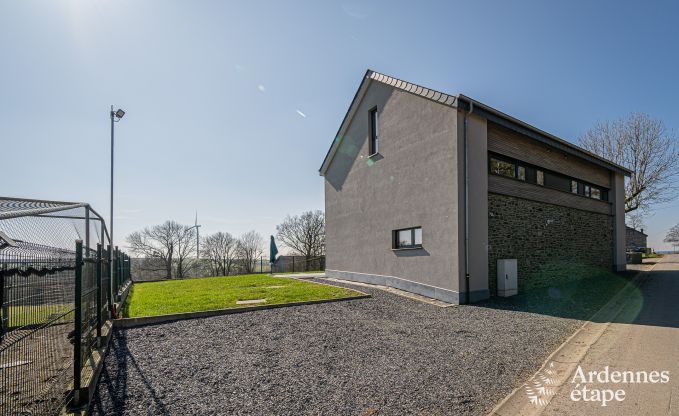 Gemtliches Ferienhaus mit Pool in Sainte-Ode, Ardennen