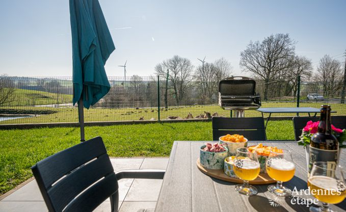 Gemtliches Ferienhaus mit Pool in Sainte-Ode, Ardennen