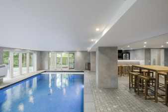 Luxusvilla mit Schwimmbad und Wellness fr 15 Personen in Sourbrodt