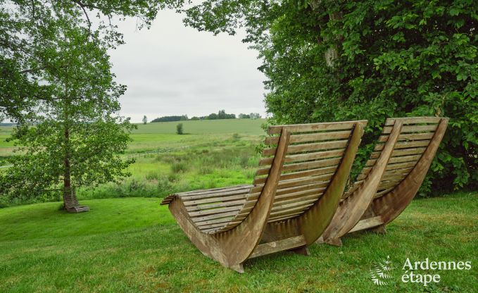 Luxurises Ferienhaus mit eigenem Wellnesscenter und Schwimmbad in Vaux-sur-Sre