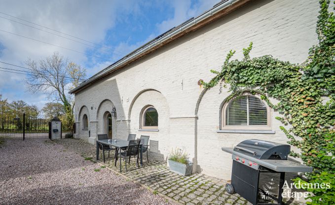 Unvergesslicher Aufenthalt in Villers-en-Fagne: Ferienhaus mit Sauna, Jacuzzi und atemberaubender Aussicht in den Ardennen.