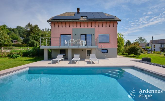 Modernes und komfortables Ferienhaus in Virton, Ardennen